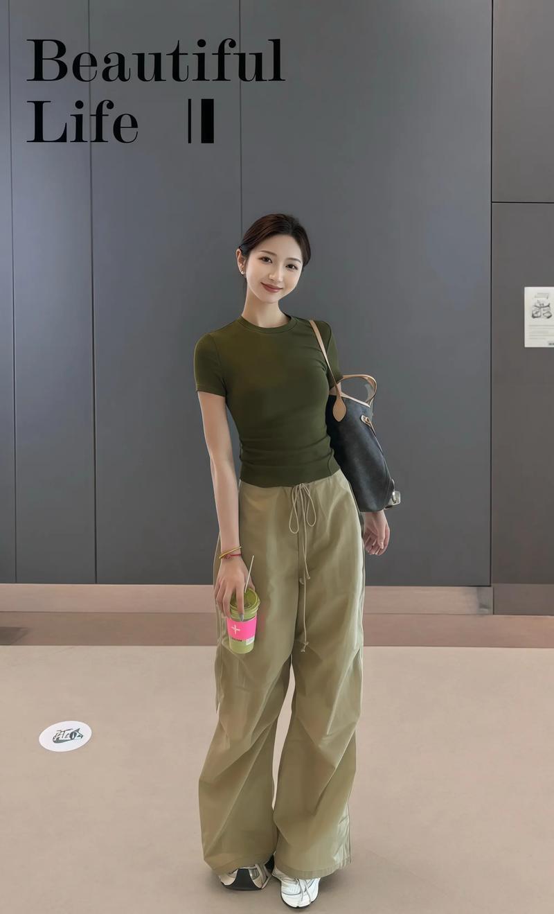 服装行业新趋势：瑞高全服装引领潮流